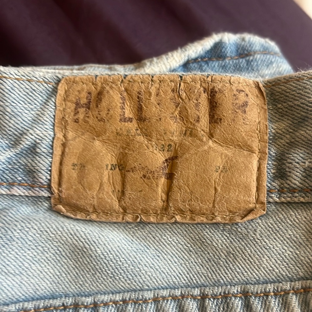 36x32 Hollister acid wash button fly jeans